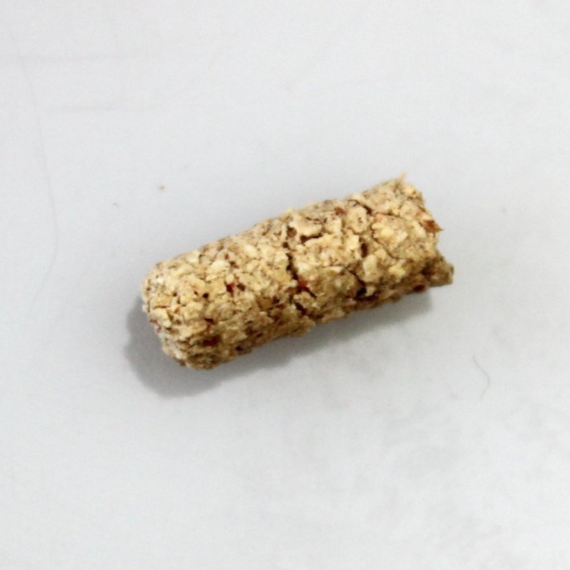 Ultrahrudkující dřevitá podestýlka s hinoki 7 l