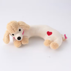 Plyšová hračka antistresový polštář Pudl