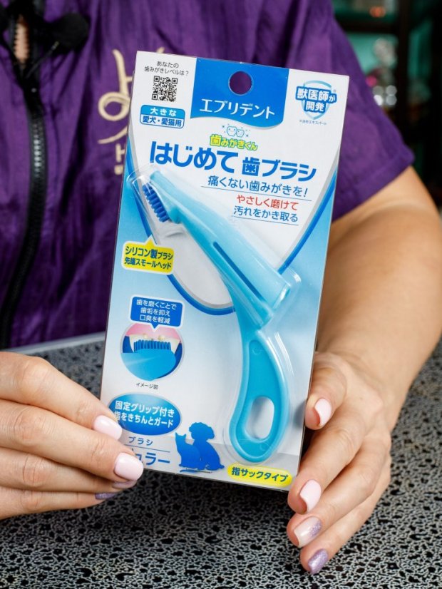 Silikonový anatomický zubní kartáček pro trénink dentální hygieny modrý