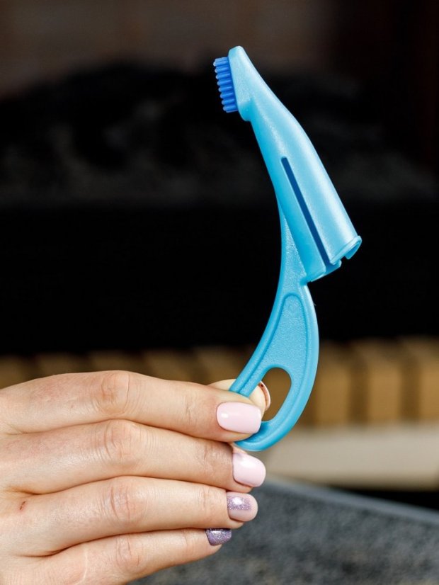 Silikonový anatomický zubní kartáček pro trénink dentální hygieny modrý